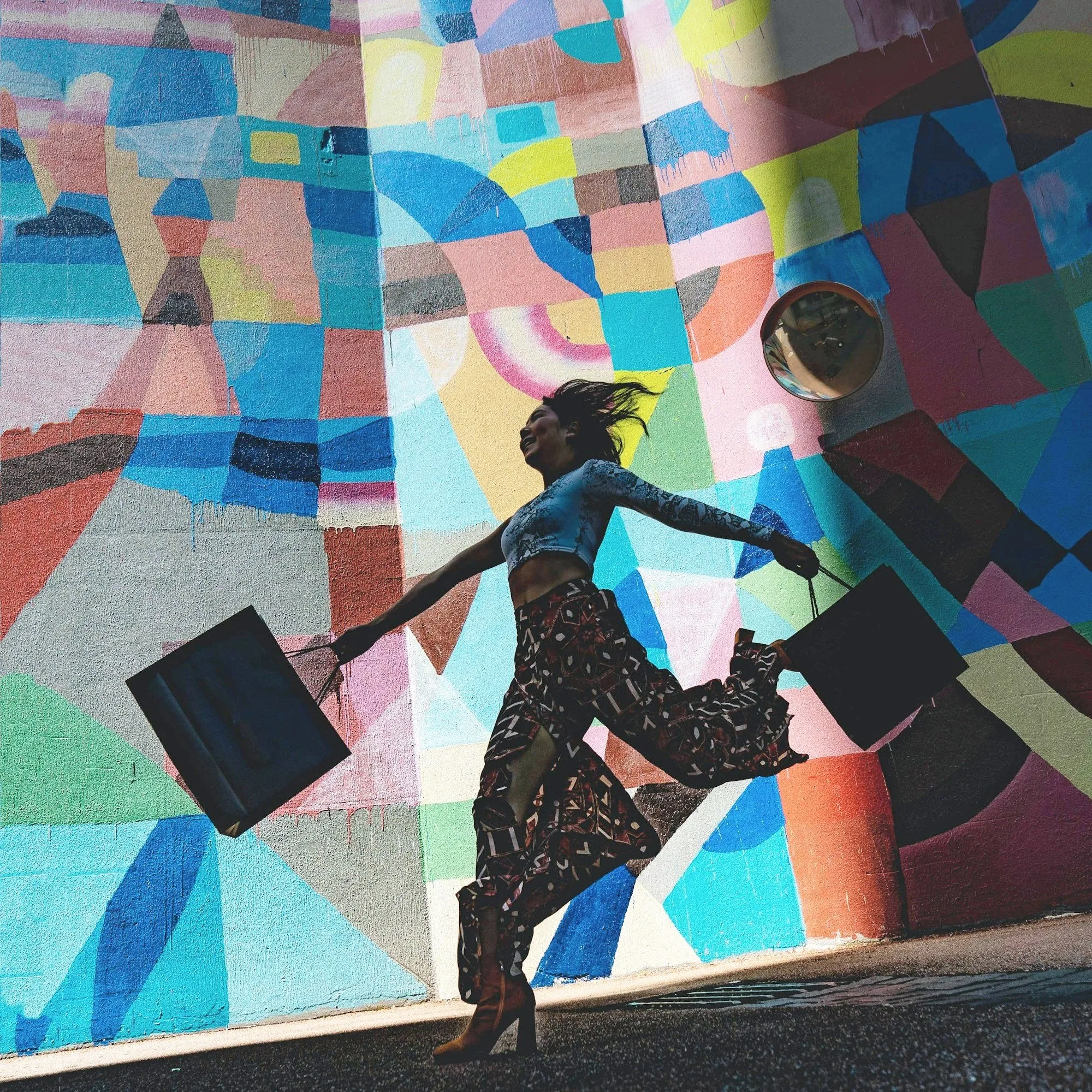 Happy Shopper Carrying Bags