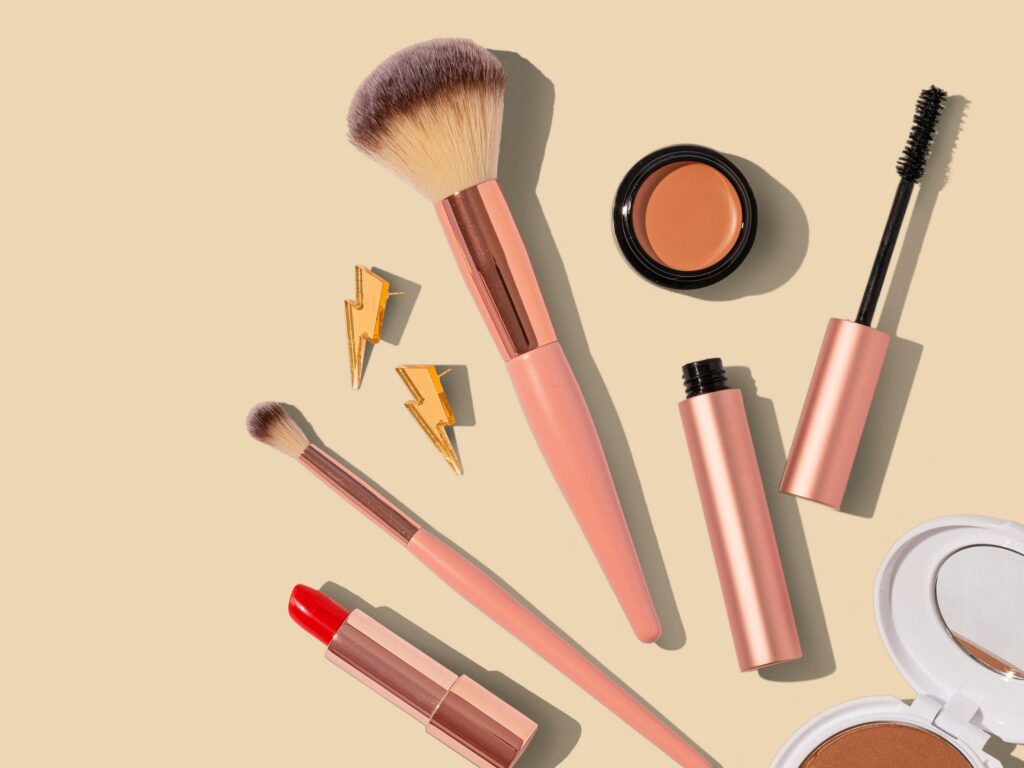 Make-up 